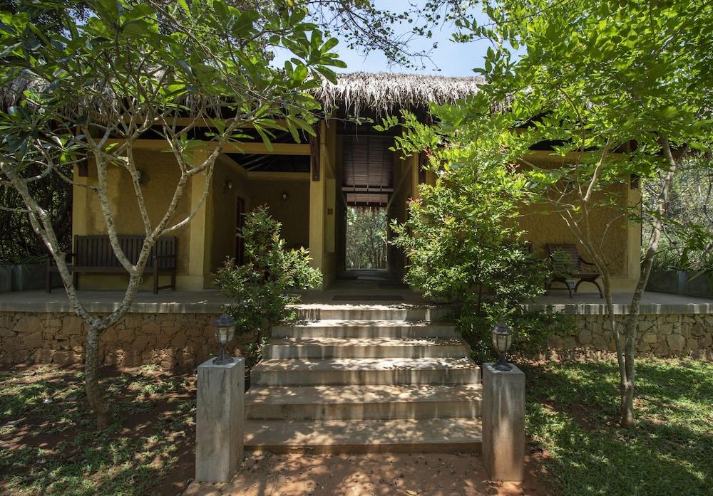 Amaara Forest Hotel Sigiriya Exterior foto